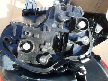 фото thumb №15, Bmw 1 f20 10-14 led права лампа 90006572