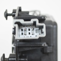 фото thumb №9, Volvo xc70 mk2 замок кришки багажника 31440491 оригінальний