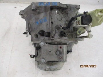 фото thumb №8, Peugeot 2008 1.5 синий hdi коробка передач коробки передач 20et69