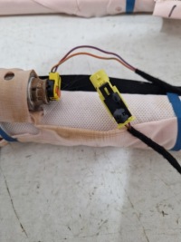 Cadillac escalade iv 2014 - левая шторка безопасности подушка безопасности подушка 23279056 в Украине, фото thumb