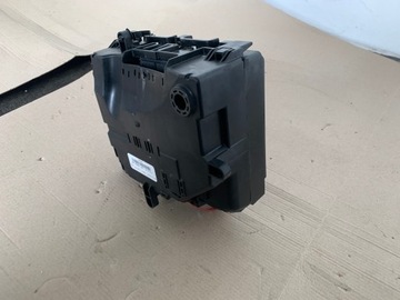 фото thumb №10, Ford mustang mach-e rwd 75.7 kwh корпус коробка предохранителей оригинал