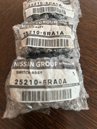 фото thumb №1, Switch дверь infiniti оригинальный номер 252106ra0a