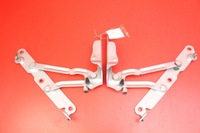 фото thumb №1, Петля петлі кришки 30649457 volvo s80 2 ii 06-09