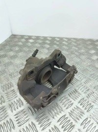 фото thumb №1, Opel meriva b 2010 суппорт тормозной передний