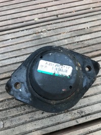 фото thumb №3, Подушка двигуна mercedes w251 r-klasa a2512402717