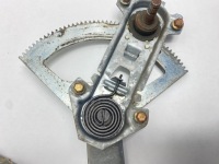 Подъемник механизм стекло левый перед передний ручной mercedes w124 sedan универсал в Украине, фото thumb