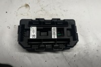 Коробка запобіжників bmw 1 f20 9389068 3.0l бензиновий 250kw 2016 Ціна, фото thumb