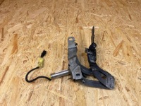 Петля капота пиротехнический пиропатрон правый  peugeot rcz ym17340080 2010- Недорого, фото thumb