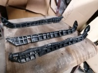 фото thumb №1, Subaru impreza 06-07 направляющая бампера перед правая