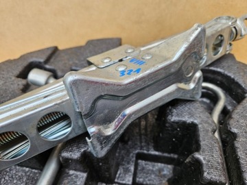 фото thumb №5, Домкрат ключ пінополістирол вставка багажника w колесо honda civic viii sedan 06-