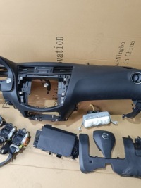 фото thumb №10, Консоль ремни комплект подушка nissan navara d23