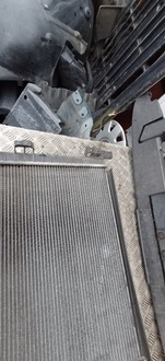 фото thumb №8, Mercedes ml w163 2.7 cdi радиаторов воды a1635001004