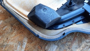 фото thumb №15, Оббивка двері 39990464 правий перед volvo s60 v70 ii рестайлінг