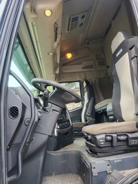 фото thumb №11, Комплектная широкая кабина автоматическая коробка передач iveco stralis hi-way xp 2017r. lift