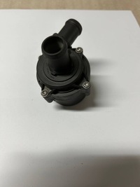 фото thumb №1, Насос воды 5q0965567 skoda yeti 5l 2016