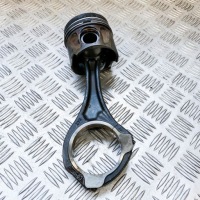 фото thumb №1, Mercedes-benz e a207 2011 поршень