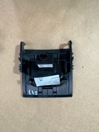 фото thumb №8, Разъём usb, port usb туннель задняя mercedes eqa w243, h243, w247, w177