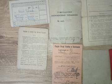 СТАРЫЕ ДОКУМЕНТЫ - РАЗРЕШЕНИЯ - Удостоверения личности + ДРУГОЕ - 1940-1975 гг.