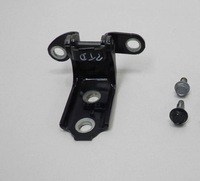 фото thumb №1, Swace corolla e21 петля дверь задняя правый нижний