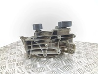 фото thumb №7, Bmw 3 e90 e91 2010 кронштейн генератора