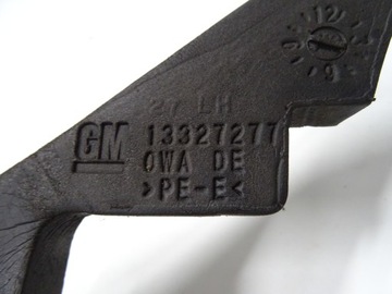 фото thumb №16, Opel astra j iv панель під лобовим склом двірники комплект