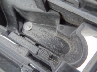 Решітка радіатора решітка  емблема бампера перед 760853651l vw touareg 760 cr7 r line в Україні, фото thumb