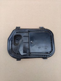 фото thumb №1, Заглушка кришка лампи права перед audi a6 c6 04-11r