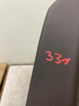 фото thumb №11, Audi q3 8u боковина оббивка лівий зад захист колонки відсік для зберігання європа