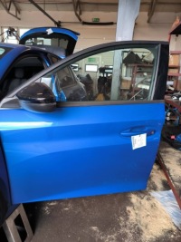 Купити Двері ліва перед esm peugeot e-208, фото thumb