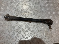 фото thumb №1, Кронштейн подрамник левый toyota prius iv 15- 1.8 hybrid