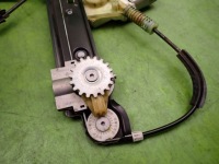 фото thumb №7, Стеклоподъемник правый передний bmw e81 рестайлинг 09r 7286142 3d