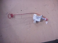 фото thumb №1, Привод крышка багажника заливной топлива audi a8 d3 4e0862150