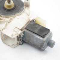 Mercedes sprinter w906 моторчик регулировки стекло правый перед a0068205542 Доставка, фото thumb