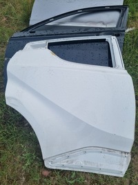 фото thumb №1, Toyota ch-r chr дверь правое правый задняя задние задние белый