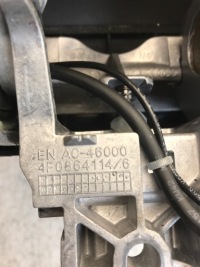 фото thumb №9, Підлокітник шкіра audi a6 c6 4f0864114