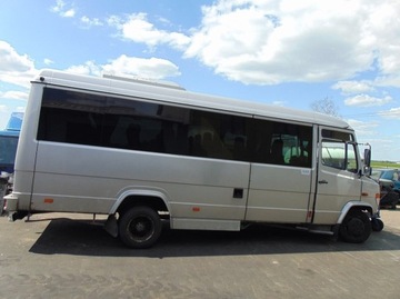 фото thumb №7, Mercedes vario 06r стекло дверь правый перед верхняя