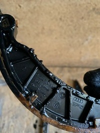 фото thumb №4, Грм audi a6 3.0 tdi напрямна направляюча розподільного валу 059109507k 059109509c