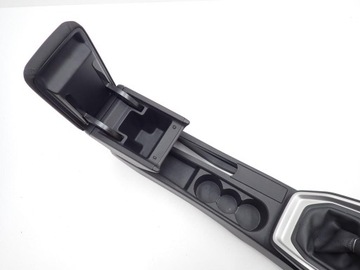 фото thumb №8, Тунель підлокітник ручка чохол коробки передач європа audi a1 ii 82a gb 19r