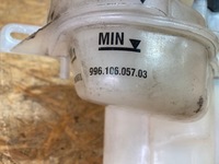 фото thumb №5, Porsche 911 996 бак розширювальний 99610605703