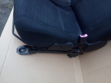 фото thumb №7, Toyota avensis t27 09-15 сиденье правый комплектный англичанин б/у