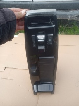 фото thumb №11, Citroen c4 iii туннель средний подлокотник европа