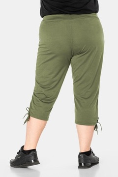 Duże Krótkie Spodenki Damskie Rybaczki 8162-7 5XL