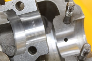 фото thumb №8, Головка volkswagen transporter t4 2.4 d aab 074103373