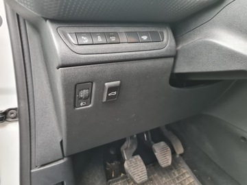 фото thumb №6, V&s электрический крышка peugeot 2008 2014 - 2019