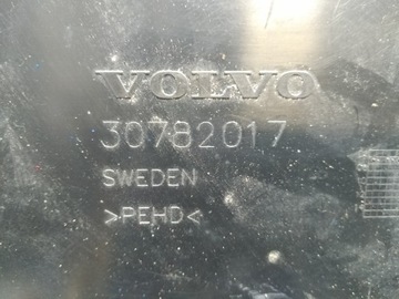 Volvo XC90 Lift obudowa akumulatora osłona