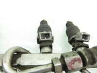 фото thumb №8, Паливна рейка  audi a4 b5 1.6 050133681a 07813355in adp