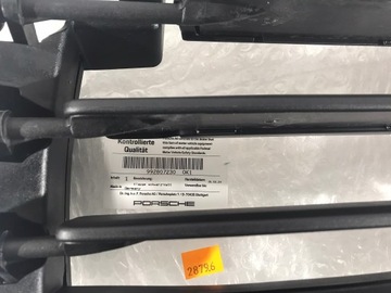 фото thumb №11, Жалюзі радіатор права porsche 911 992807230ok1