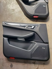 фото thumb №14, Porsche macan сиденья середина обшивки комплект