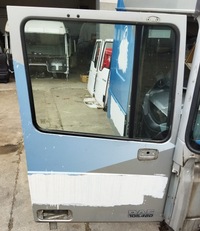 фото thumb №1, Двері праве daf xf 105