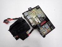 фото thumb №1, Корпус коробка запобіжників клема av6t-14a067-bc ford focus mk3 iii 16r